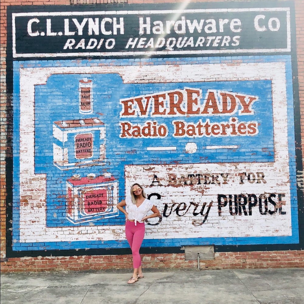 Meet your Posher, Natalie